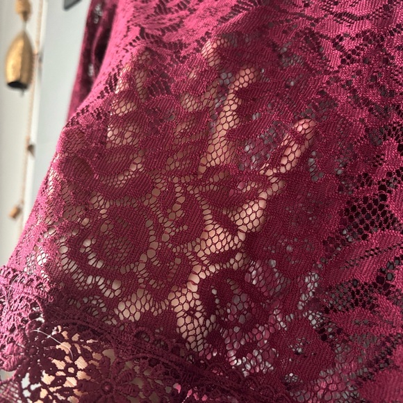 Lace 3/4 sleeve - Picture 3 of 4